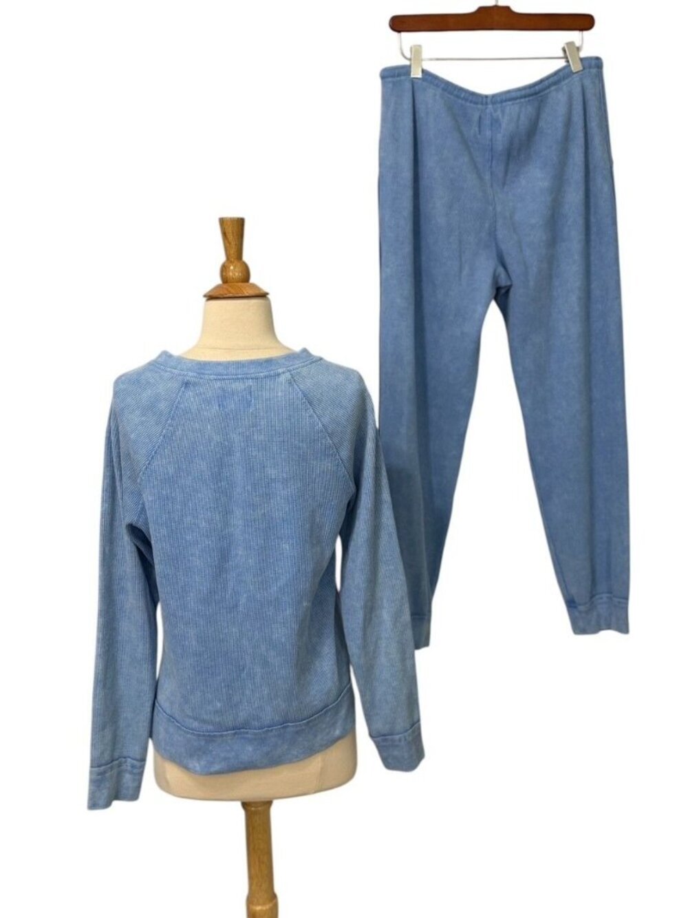 Sunnyside By Sundry Women's Waffle Knit Pullover & Jogger Pant Set Blue Size M - Picture 6 of 13